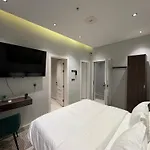 Riyadh Luxury الياسمين 2