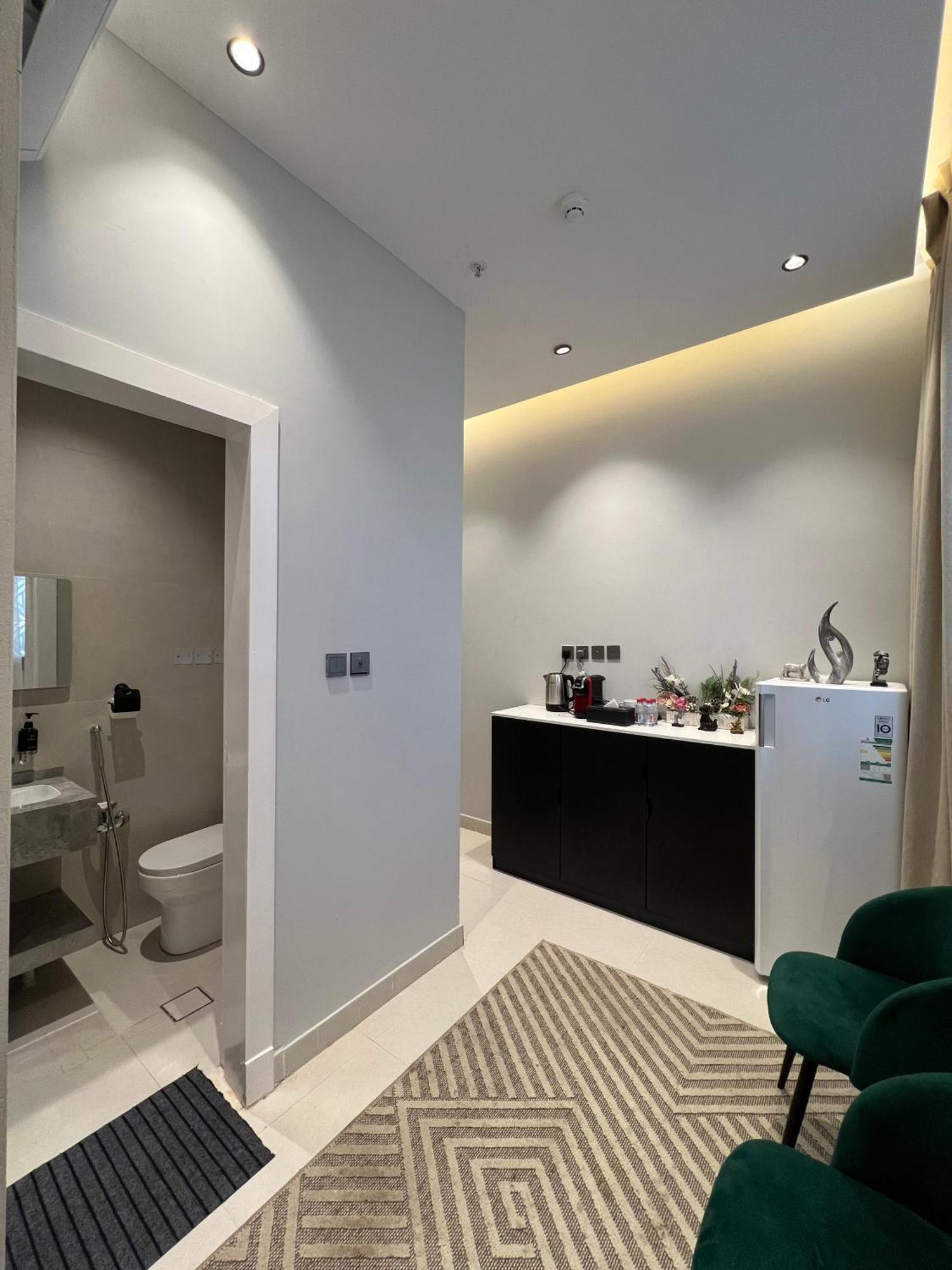 Apartment Luxury الياسمين 2 *